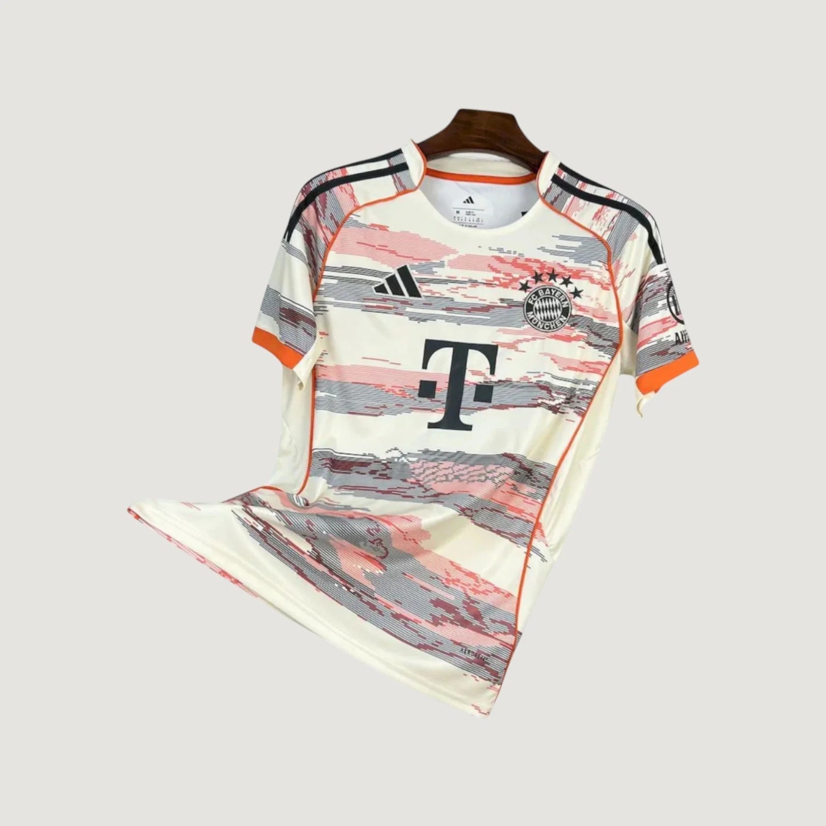 Bayern Munich – Maillot Extérieur 25/26 - Crème, Gris & Orange