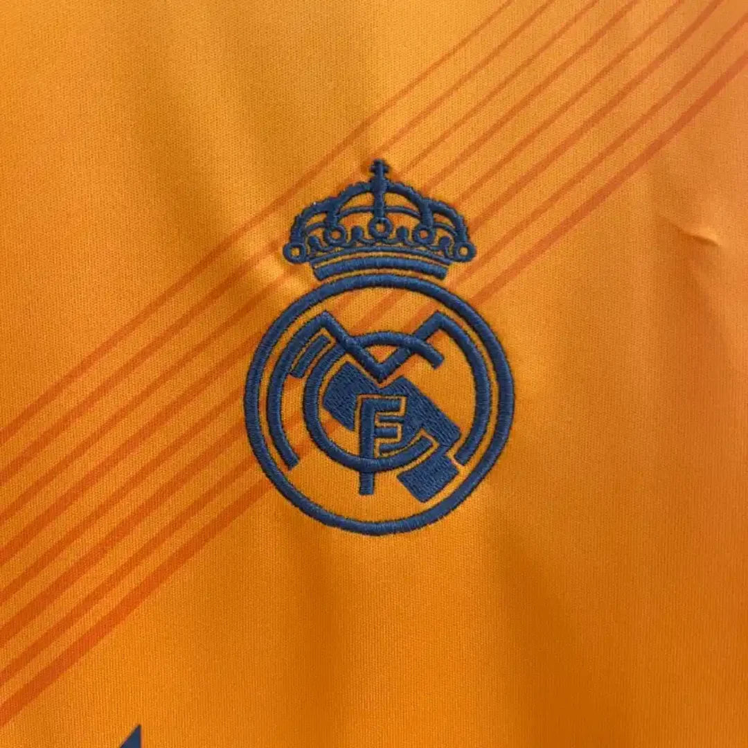 Real Madrid - Domicile 24/25 - Orange